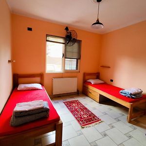 Economy Kamer met Twee Aparte Bedden